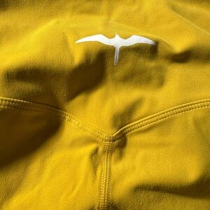 Iwa company leggings